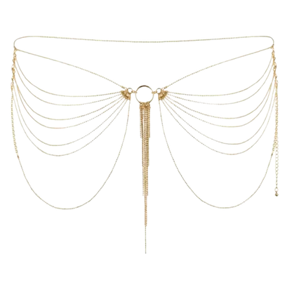 Ceinture chaîne aux tons dorés avec plusieurs brins superposés et un anneau circulaire central.