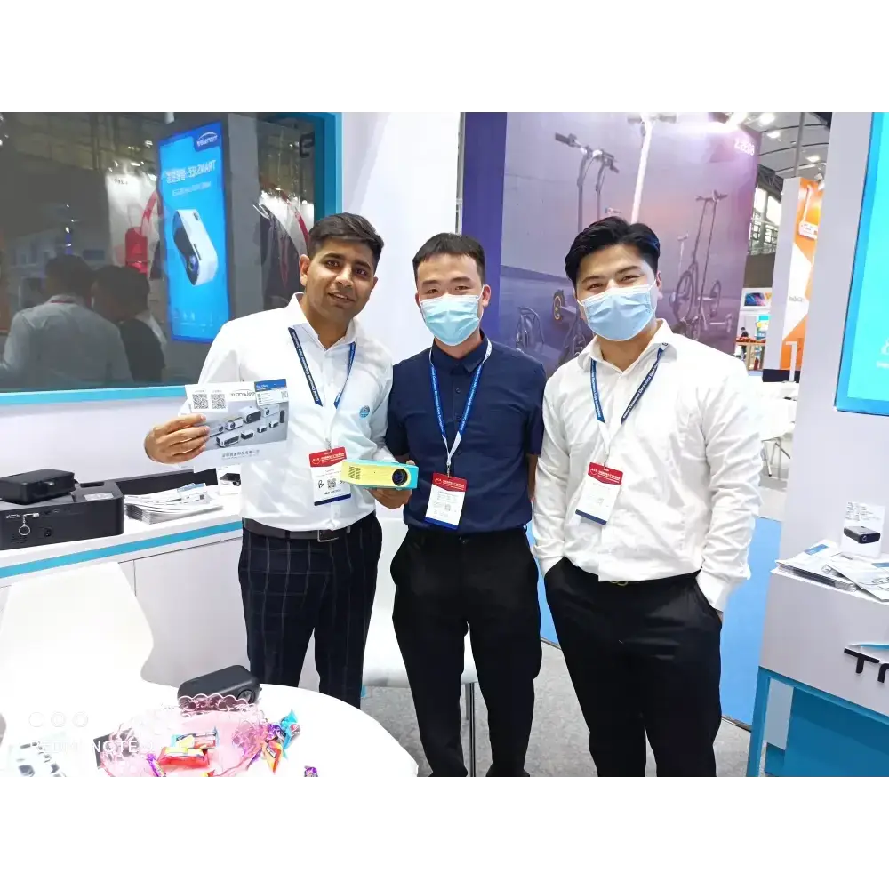 ProjecteurMINI projecteur A2000 Mini projecteur de poche 1000 Lumens LED Projecteur vidéo projecteur de cinéma maison